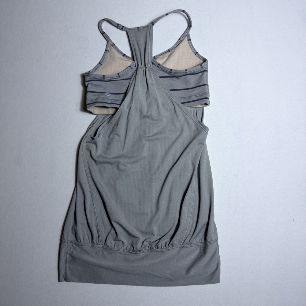 Lululemon No Limits Grey Striped Tank Top Women's size 4 Gym Yoga - Picture 2 of 7
